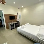 Levante And Appartement Bari