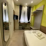 Levante And Appartement Bari