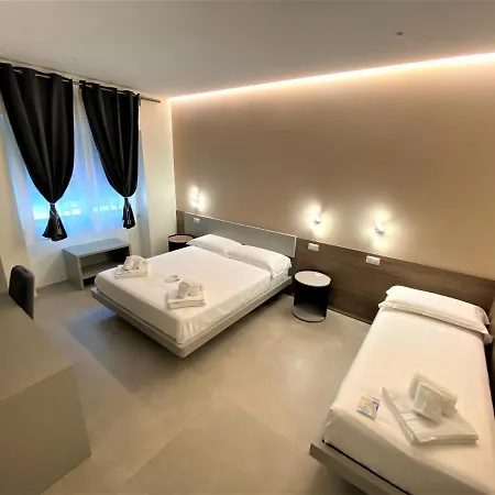 Levante Apartment&room *