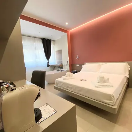 Апартаменты Levante And