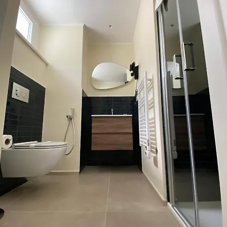 Levante And 아파트 *