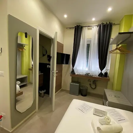 Levante And Apartment