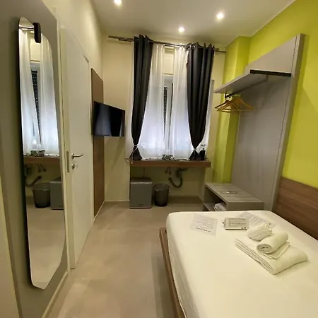 Levante And Apartamento Bari