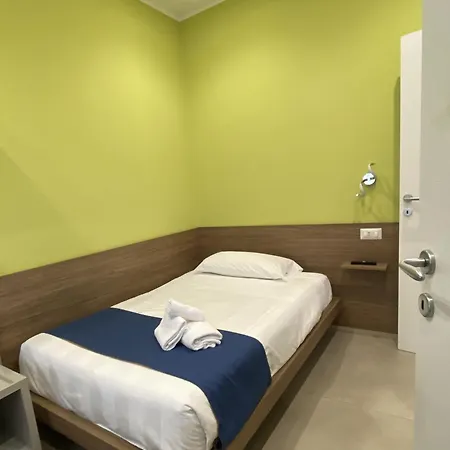 Levante And Apartment