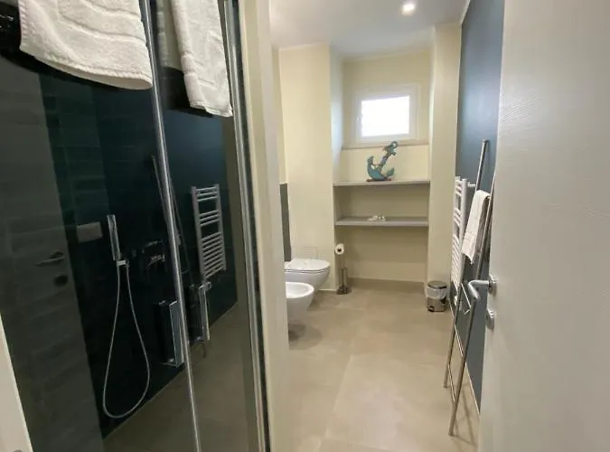 Apartament Levante And *