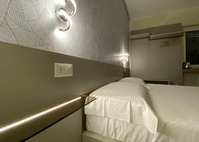 Levante And Apartament *