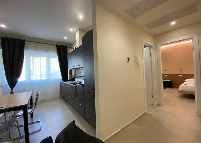 Apartament Levante And *