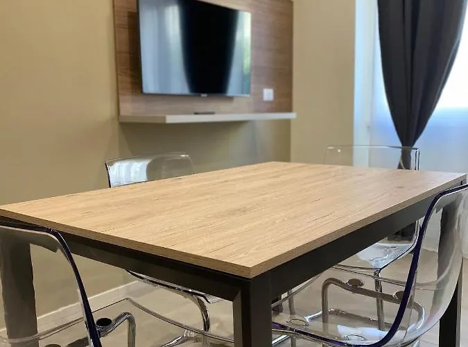 Levante And Apartament *