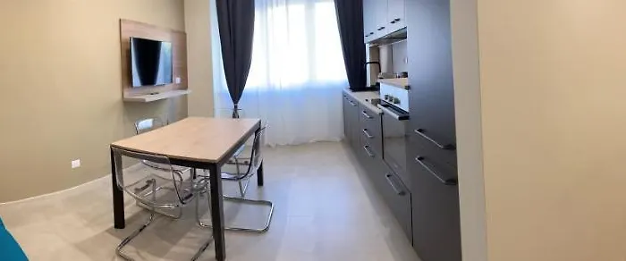 Levante And Apartament Bari