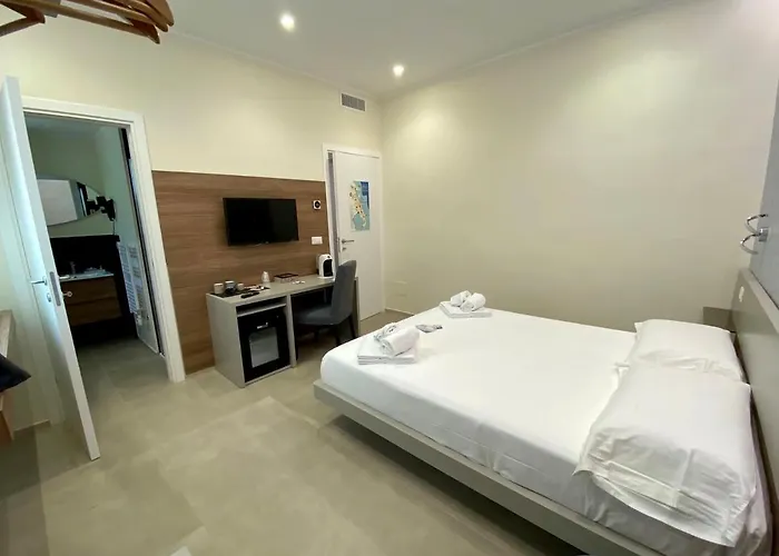 Levante And Apartament Bari